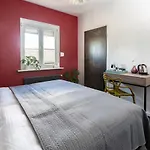 Oda ve Kahvaltı Sarbinowska 3*