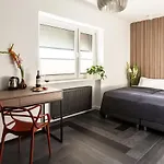 Sarbinowska 3* Poznań
