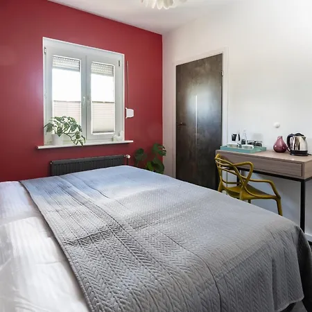 Bed & Breakfast Sarbinowska 3*